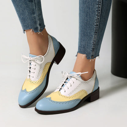 Klassische Orthopädische Schuhe mit zeitlosem Stil