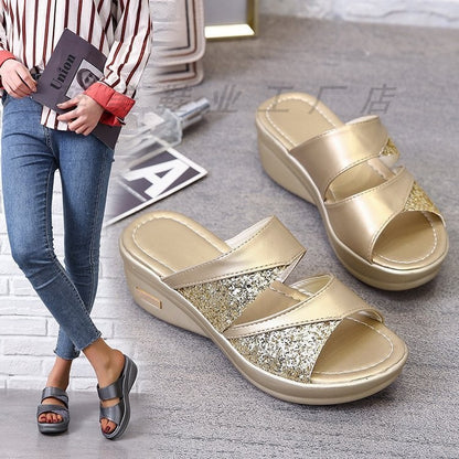 Anmutige Orthopädische Sandalen für modernen Look