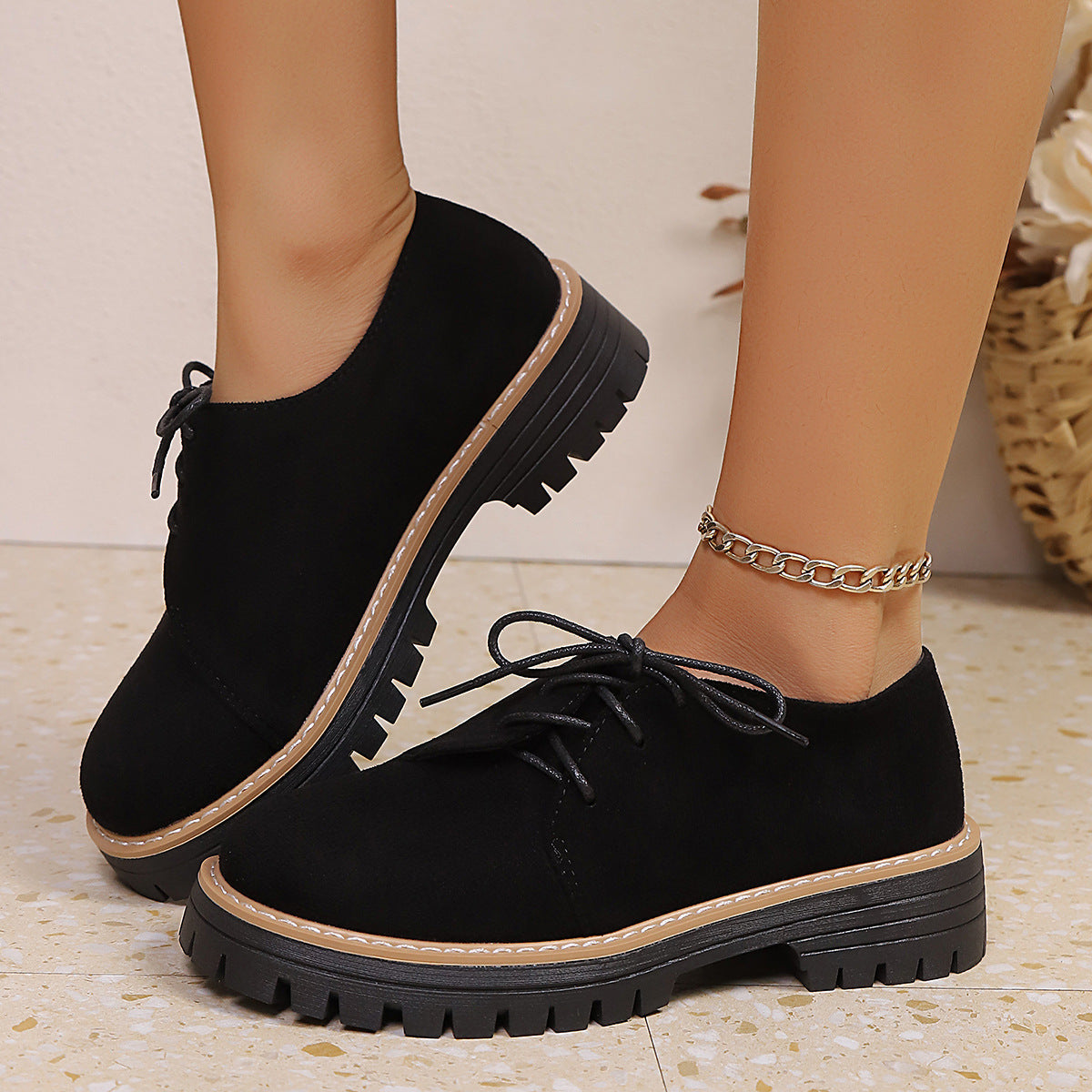 Anmutige Orthopädische Schuhe für modernen Look