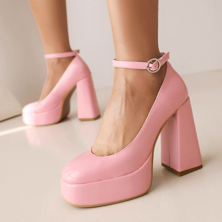 Klassische Orthopädische Absatzschuhe mit zeitlosem Stil