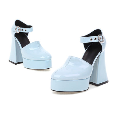 Klassische Orthopädische Sandalen mit zeitlosem Stil