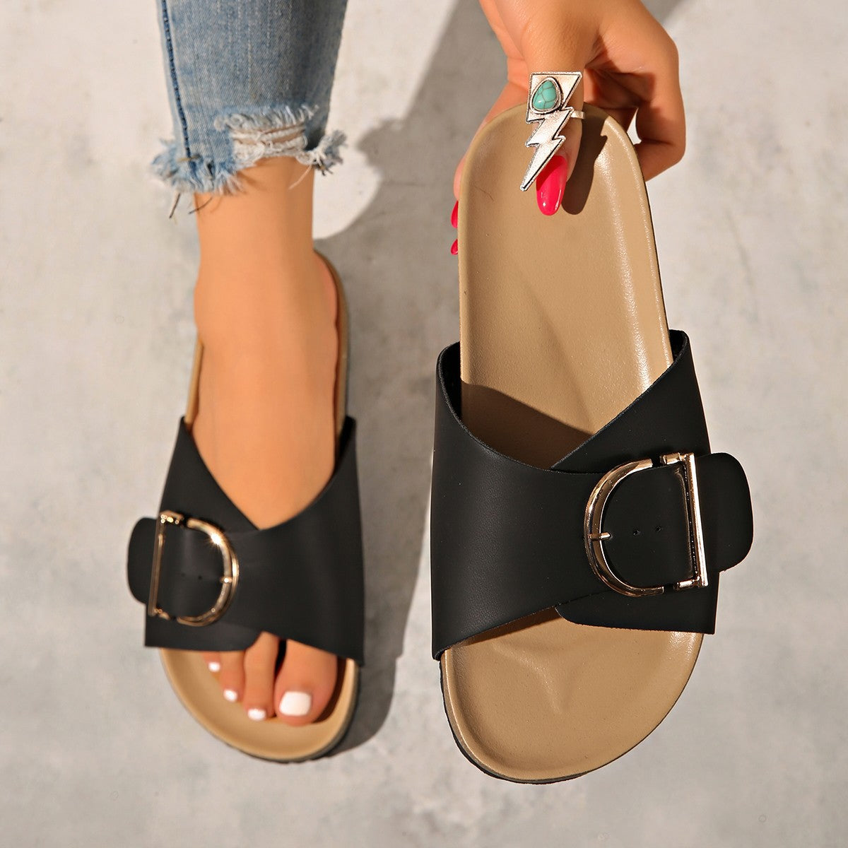 Klassische Orthopädische Sandalen mit zeitlosem Stil