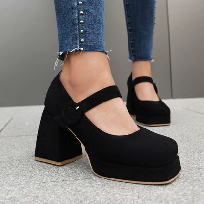 Schicke Orthopädische Schuhe mit einzigartigem Design