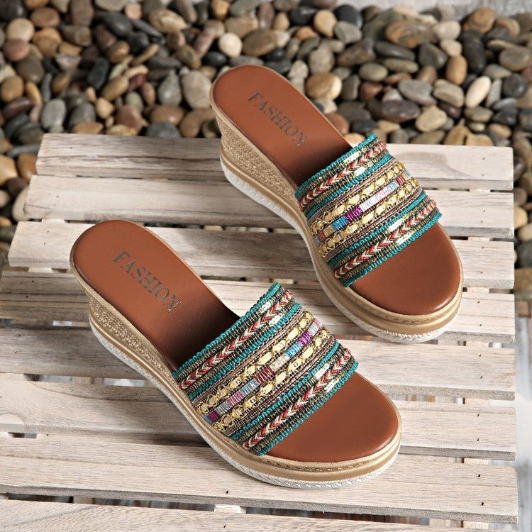 Schicke Orthopädische Sandalen mit einzigartigem Design