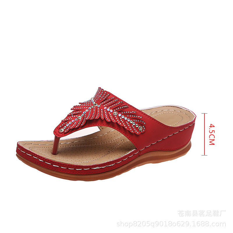 Anmutige Orthopädische Sandalen für modernen Look