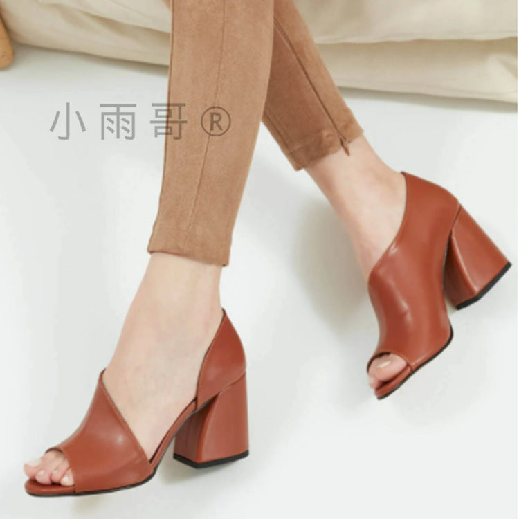 Klassische Orthopädische Sandalen mit zeitlosem Stil