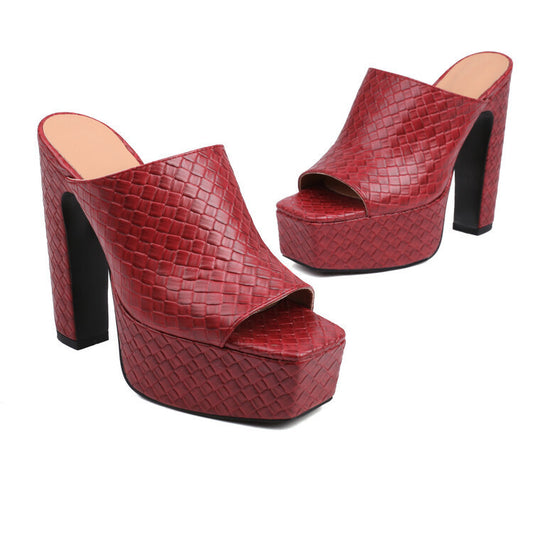 Anmutige Orthopädische Sandalen für modernen Look