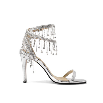 Anmutige Orthopädische Sandalen für modernen Look