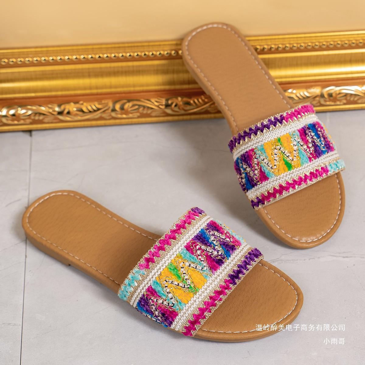 Anmutige Orthopädische Sandalen für modernen Look