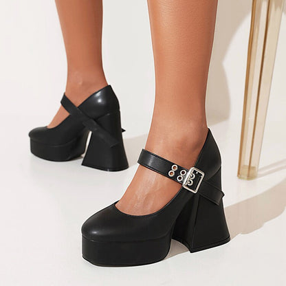 Schicke Orthopädische Schuhe mit einzigartigem Design