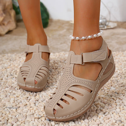 Klassische Orthopädische Sandalen mit zeitlosem Stil