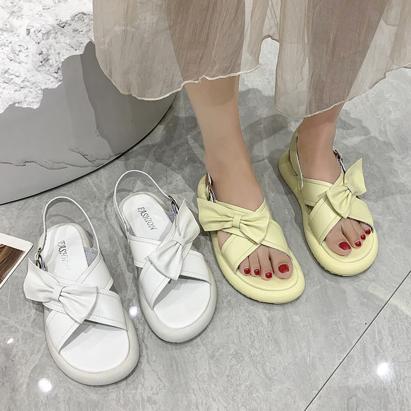 Klassische Orthopädische Sandalen mit zeitlosem Stil