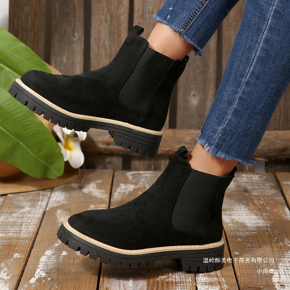 Anmutige Orthopädische Stiefel für modernen Look