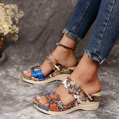 Klassische Orthopädische Schuhe mit zeitlosem Stil