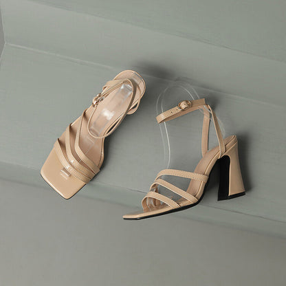 Schicke Orthopädische Sandalen mit einzigartigem Design