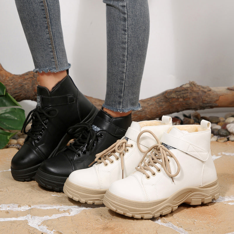 Schicke Orthopädische Stiefel mit einzigartigem Design
