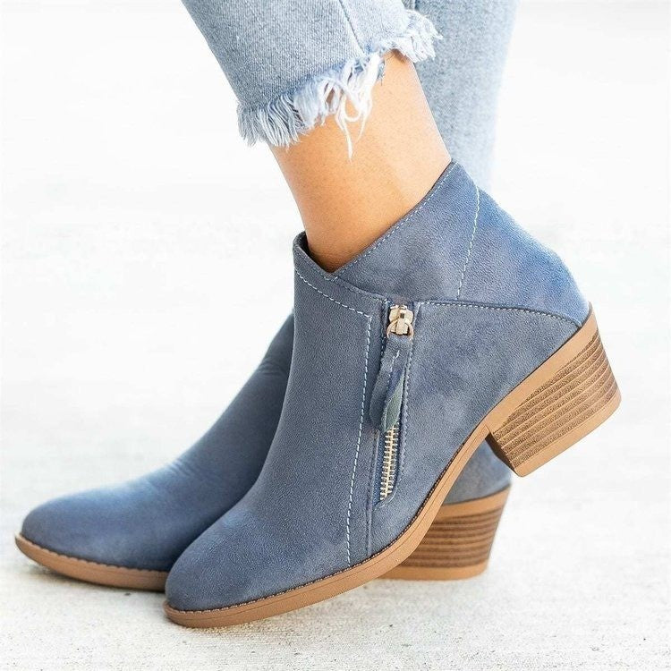Klassische Orthopädische Stiefel mit zeitlosem Stil
