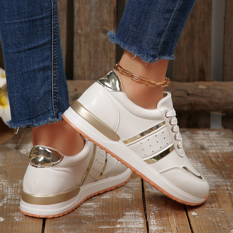 Klassische Orthopädische Schuhe mit zeitlosem Stil