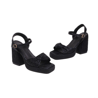 Wunderschön gefertigte Orthopädische Sandalen