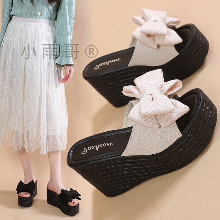 Schicke Orthopädische Sandalen mit einzigartigem Design