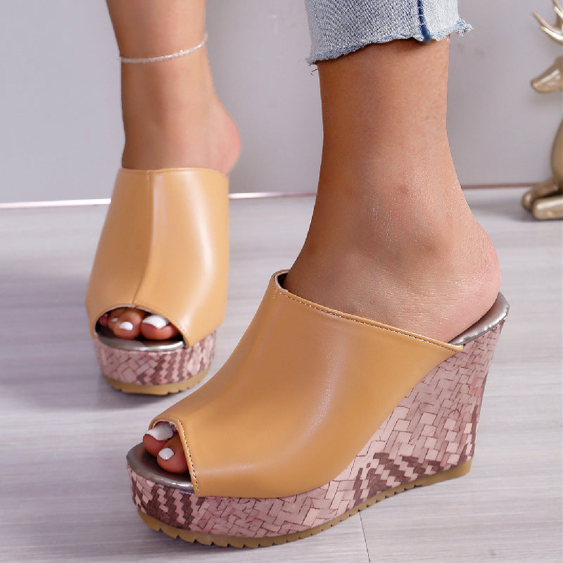 Anmutige Orthopädische Sandalen für modernen Look