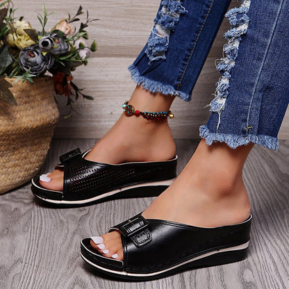 Wunderschön gefertigte Orthopädische Sandalen