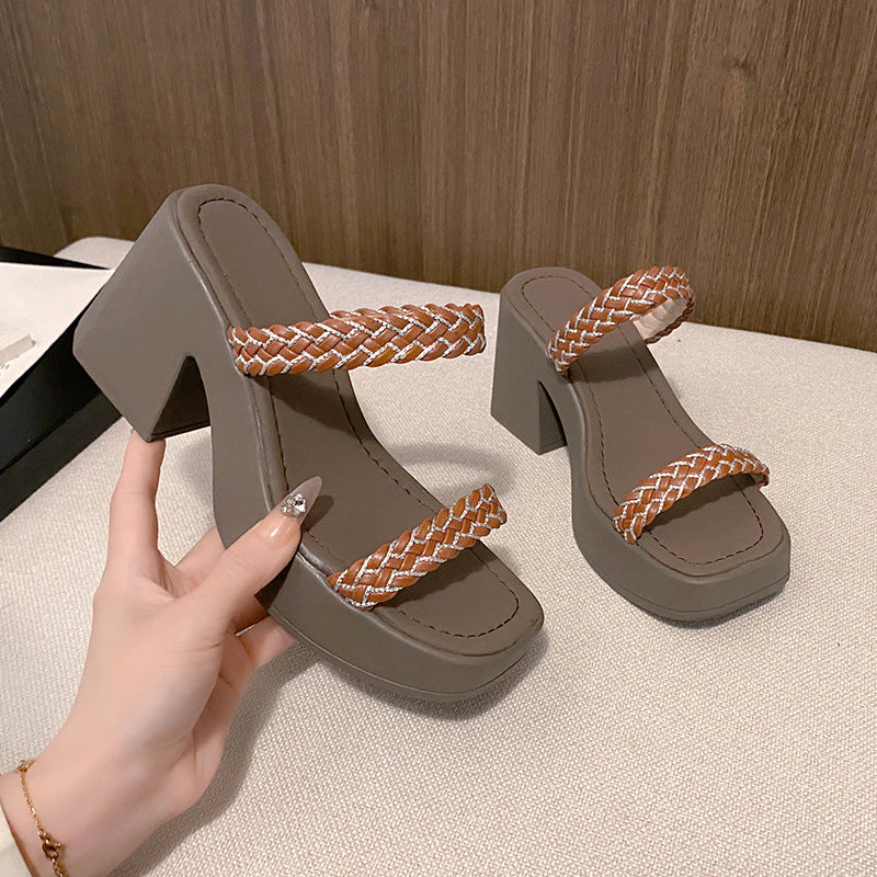 Klassische Orthopädische Sandalen mit zeitlosem Stil