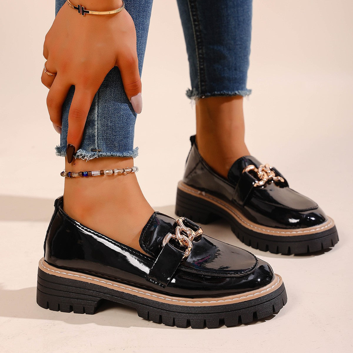 Anmutige Orthopädische Schuhe für modernen Look