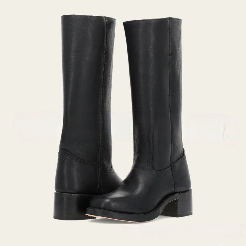 Anmutige orthopädische Stiefel für einen modernen Look