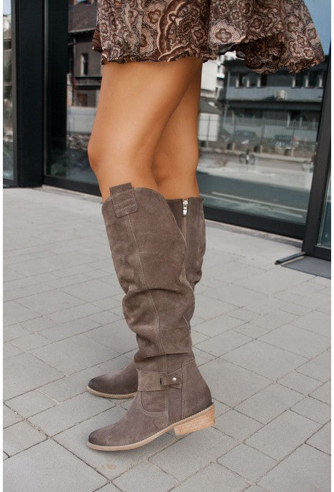 Wunderschön gefertigte Orthopädische Stiefel