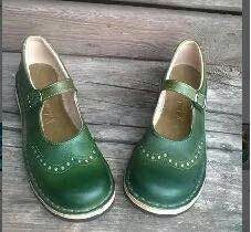 Schicke Orthopädische Schuhe mit einzigartigem Design