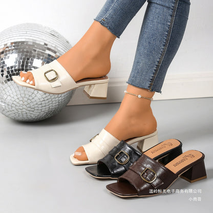 Klassische Orthopädische Schuhe mit zeitlosem Stil