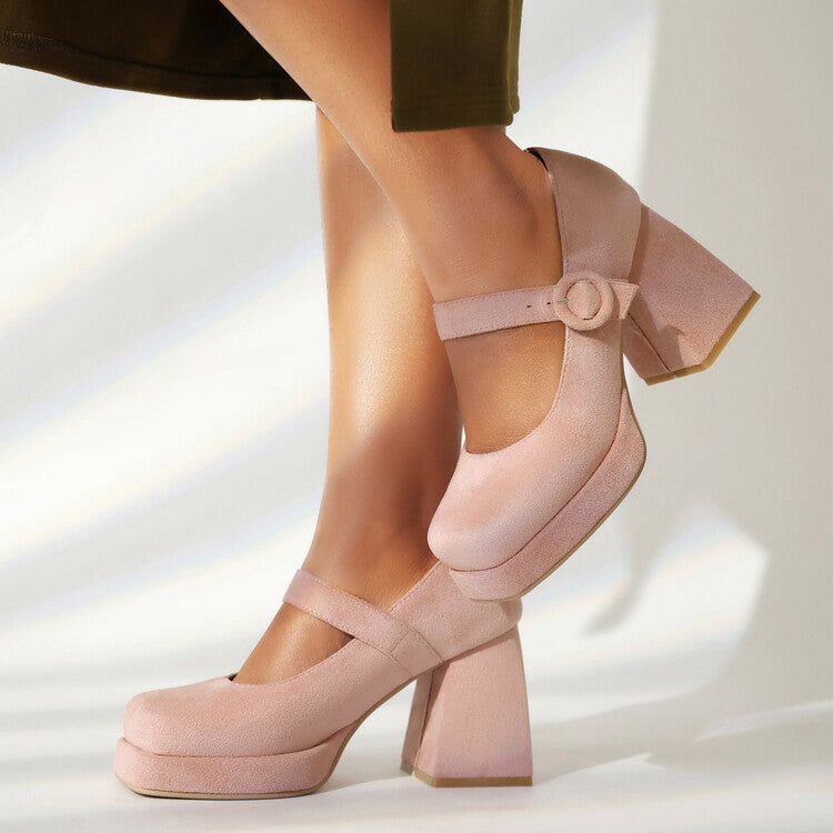 Schicke Orthopädische Schuhe mit einzigartigem Design