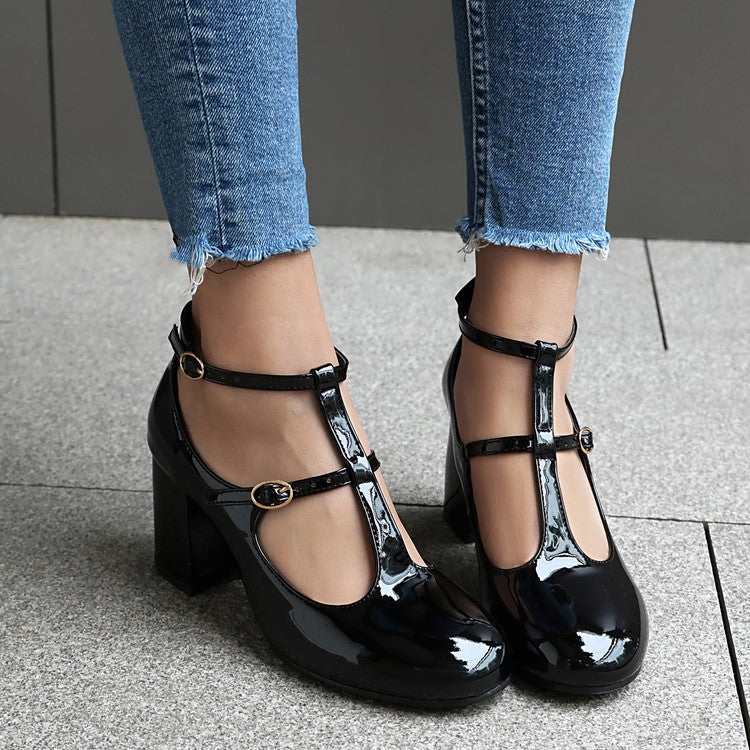 Klassische Orthopädische Schuhe mit zeitlosem Stil