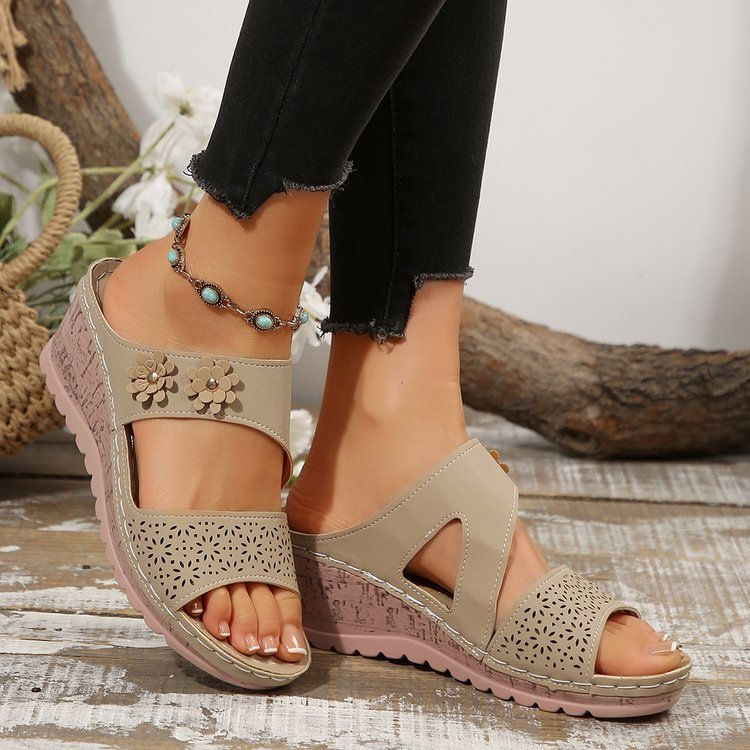Schicke Orthopädische Sandalen mit einzigartigem Design