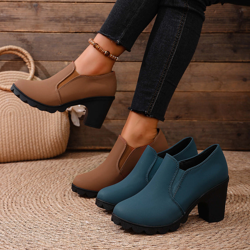 Elegante Orthopädische Schuhe für jeden Schritt