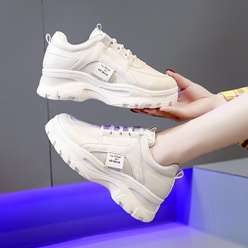 Schicke Orthopädische Schuhe mit einzigartigem Design