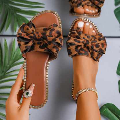 Elegante Orthopädische Sandalen für jeden Schritt