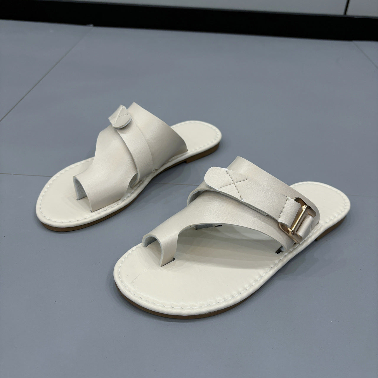 Schicke Orthopädische Sandalen mit einzigartigem Design