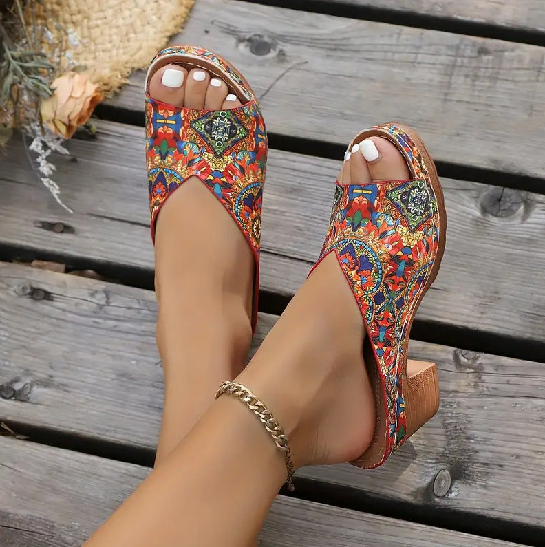 Anmutige Orthopädische Sandalen für modernen Look