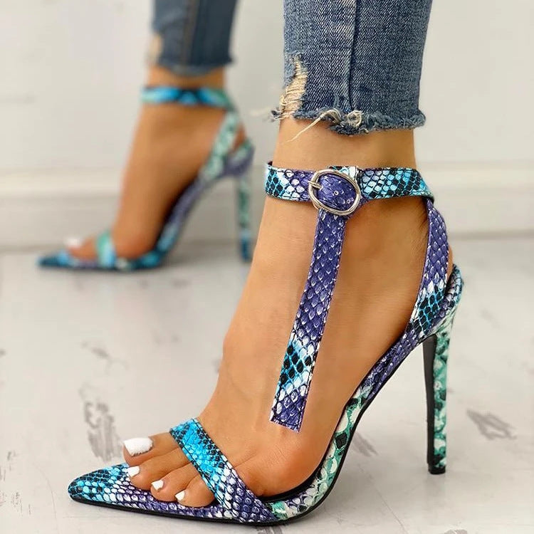 Schicke Orthopädische Sandalen mit einzigartigem Design