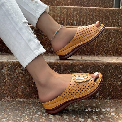 Klassische Orthopädische Sandalen mit zeitlosem Stil