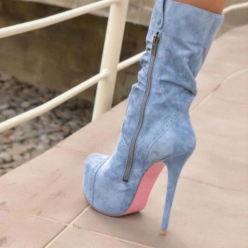 Anmutige orthopädische Stiefel für einen modernen Look