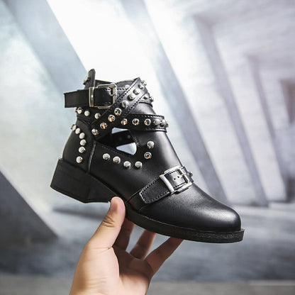 Klassische Orthopädische Stiefel mit zeitlosem Stil