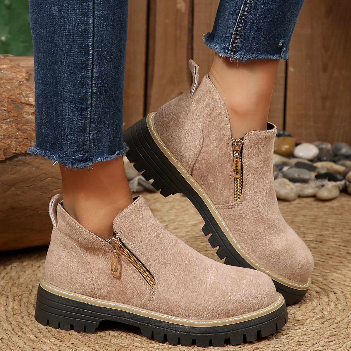 Anmutige Orthopädische Stiefel für modernen Look