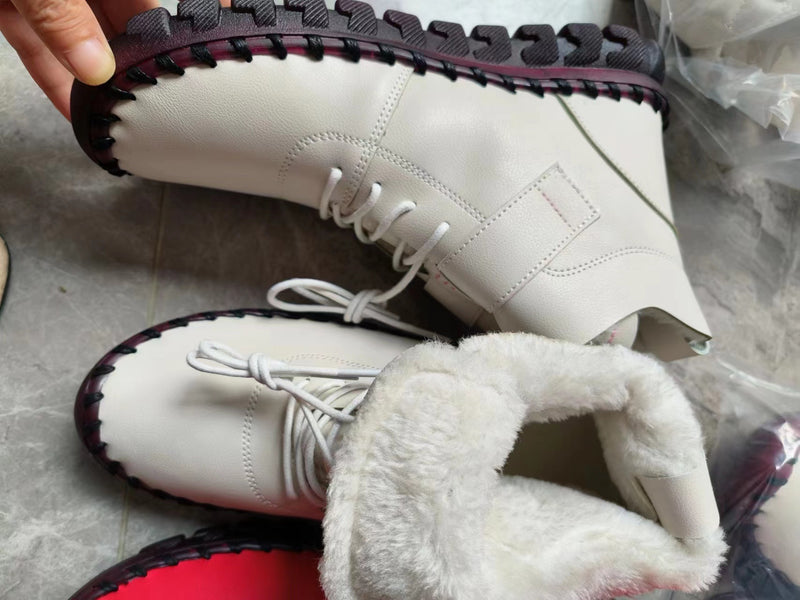 Schicke Orthopädische Schuhe mit einzigartigem Design