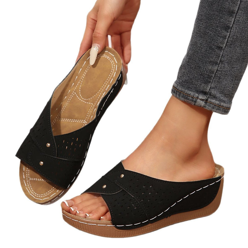 Schicke Orthopädische Sandalen mit einzigartigem Design
