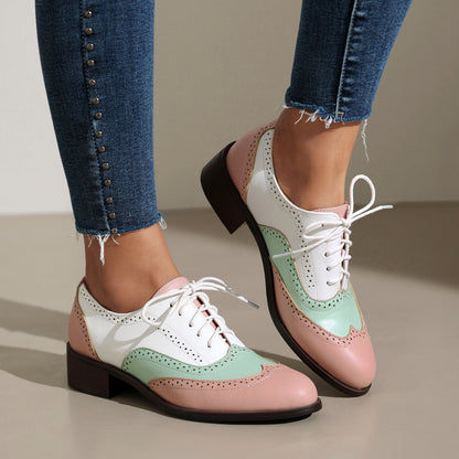 Klassische Orthopädische Schuhe mit zeitlosem Stil