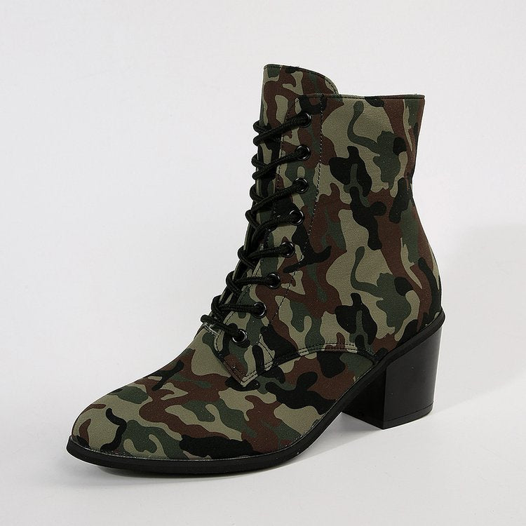 Klassische Orthopädische Stiefel mit zeitlosem Stil