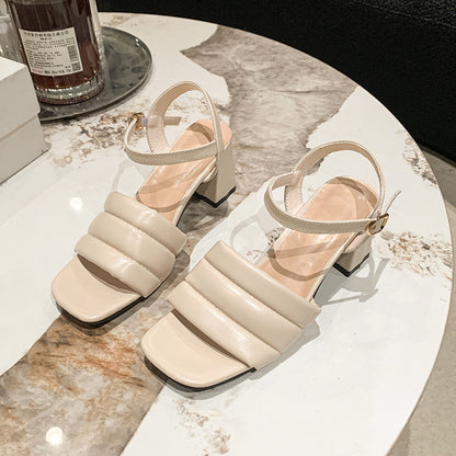 Wunderschön gefertigte Orthopädische Sandalen